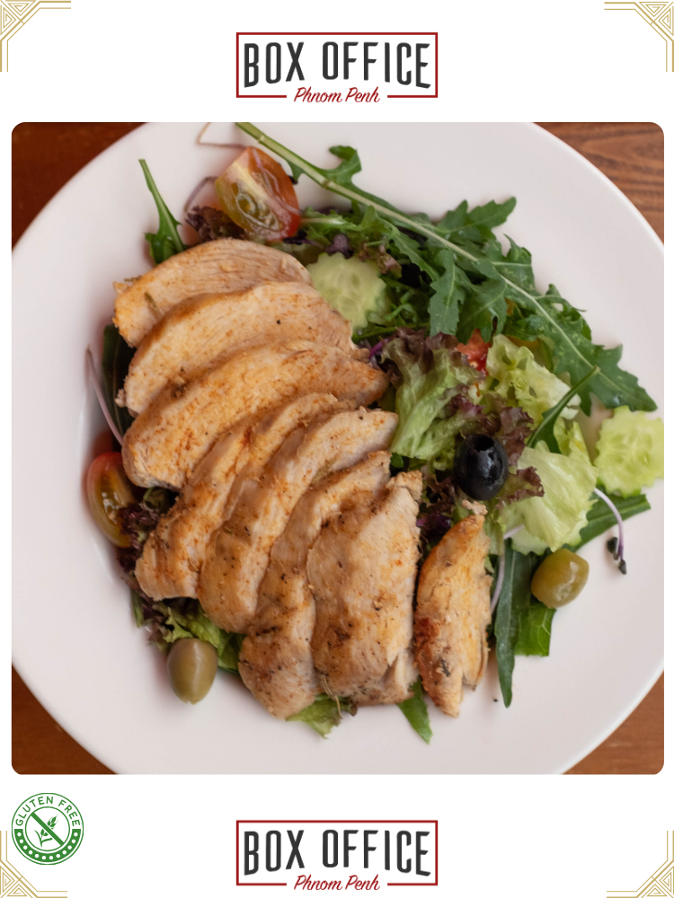 CHICKEN-BREAST-WITH-SALAD.png