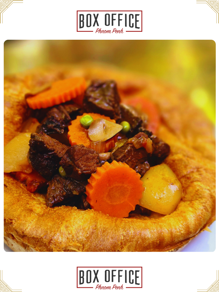 GIANT-YORKSHIRE-WITH-STEW.png